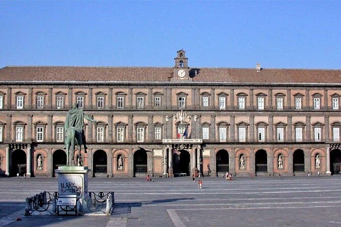 Private Walking Royal Tour of Naples: Castles and Kings - Good To Know