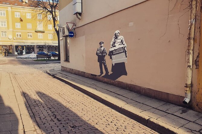 Private Walking Tour Around Jewish Vilnius | With a Local Litvak - Meeting and Pickup Details
