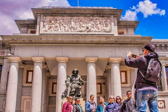 Private Walking Tour Guided With Visit to the Royal Palace and Prado Museum - Prado Museum Exploration
