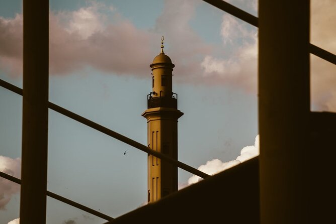 Private Walking Tour in Old Dubai: Mosques, Temples & Souq. - Places of Worship