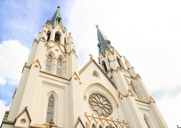 Private Walking Tour in Savannah - Tour Inclusions