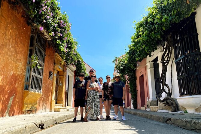 Private Walking Tour in the Magical City of Cartagena. - Itinerary Details