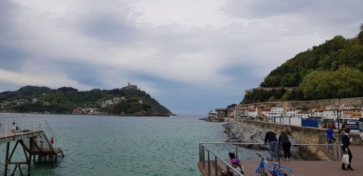 Private Walking Tour of Essential Spots of San Sebastian - Tour Details