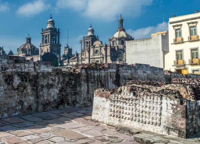 Private Walking Tour of Mexico Citys Iconic Landmarks - Good To Know