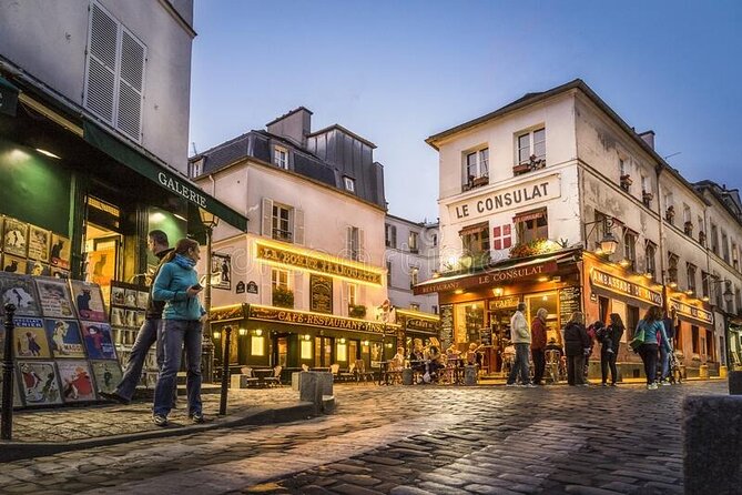Private Walking Tour of "Montmartre" Area in Paris - Experienced Local Guide