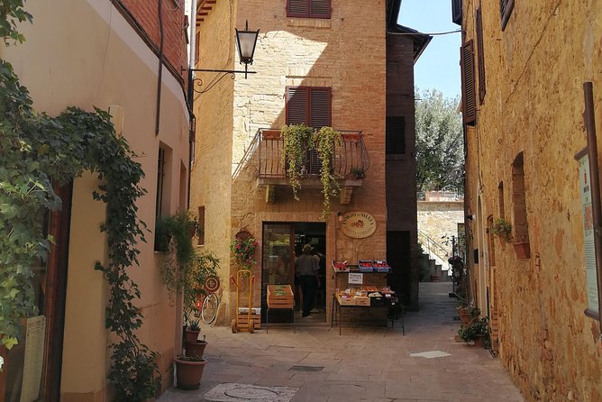Private Walking Tour of Pienza With Licensed Tour Guide - Common Questions