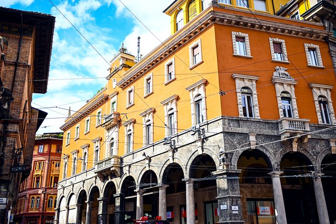 Private Walking Tour of the Historic Center of Bologna - Meeting Point