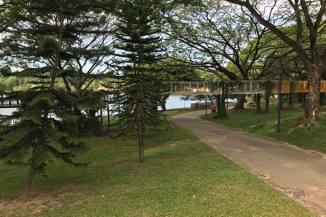 Private Walking Tour of the Shah Alam Lake Gardens With Pick up and Lunch - End Point and Additional Info