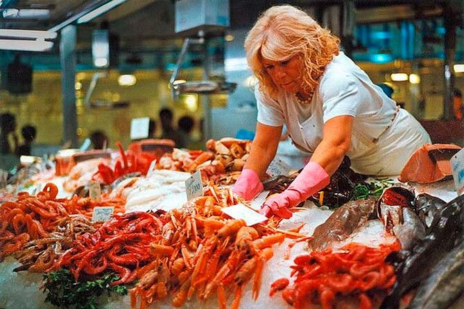 Private Walking Tour on Barcelona Old Town 3-Hour - Meeting Point