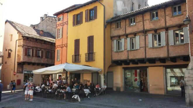 Private Walking Tour With a Local Guide - Highlights
