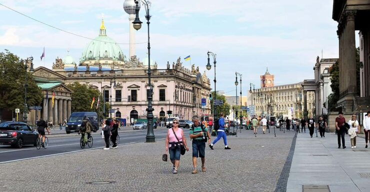 Private Walking Tour With Berlin Highlights Licensed Guide - Customization Options