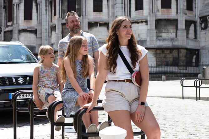 Private Walking Tour With Fashion Photographer and Paris Guide - Tips for a Successful Tour