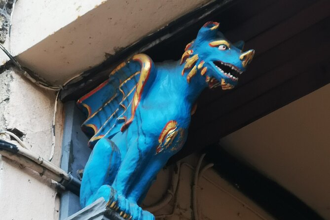 Private Walking Tour With Hidden Walks Author in Edinburgh - Additional Information for Participants