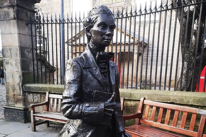 Private Walking Tour With Hidden Walks Author in Edinburgh - Frequently Asked Questions