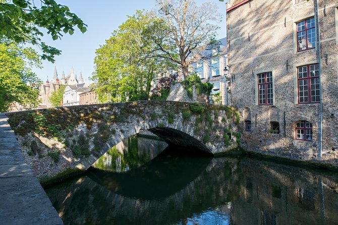 Private Walking Tour With Waffles and Beer - The Sum Up