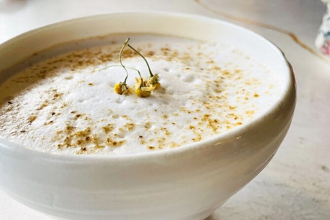 Private Wheel Pottery Experience in Hokkaido With One Drink - Inclusions