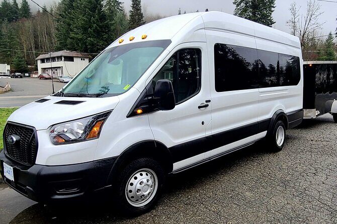Private Whistler Transfer - The Journey Along the Sea to Sky Highway