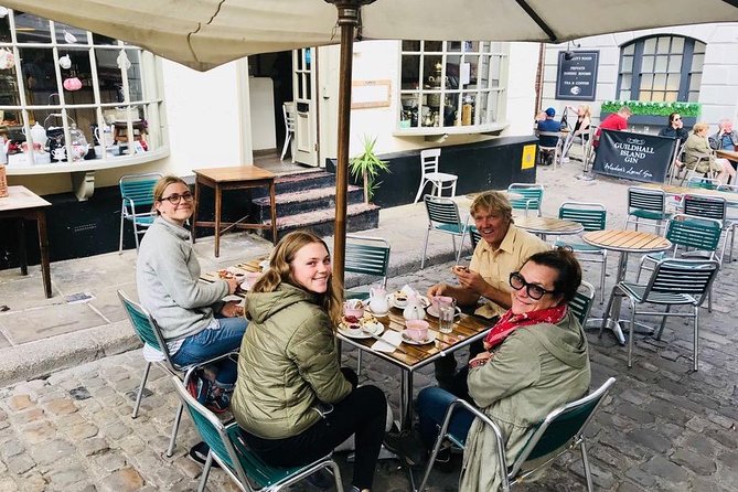 Private Windsor Roundtrip Transfer From London - Available for Individuals and Groups