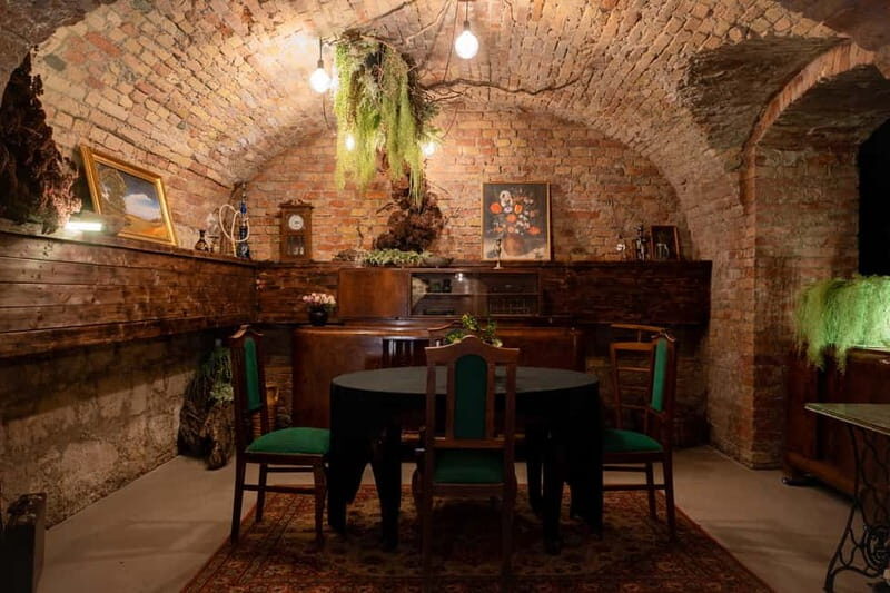 Private wine tasting event in authentic ambiance in Budapest - Practical Details and Value