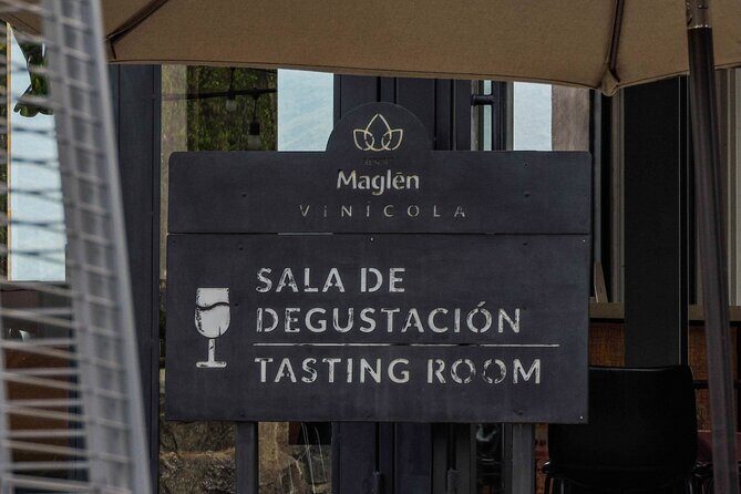 Private Wine Tasting Experience in Maglén - The Sum Up