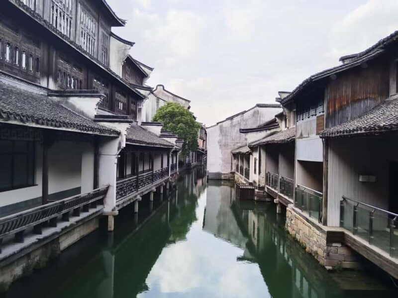 Private Wuzhen Water Town Day Tour from Hangzhou - Exploring Wuzhen Water Town