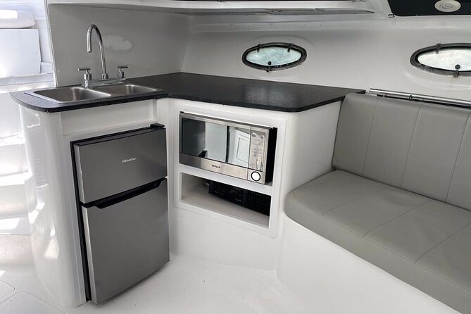 Private Yacht Cancun 42ft up to 8 People - Cancellation Policy