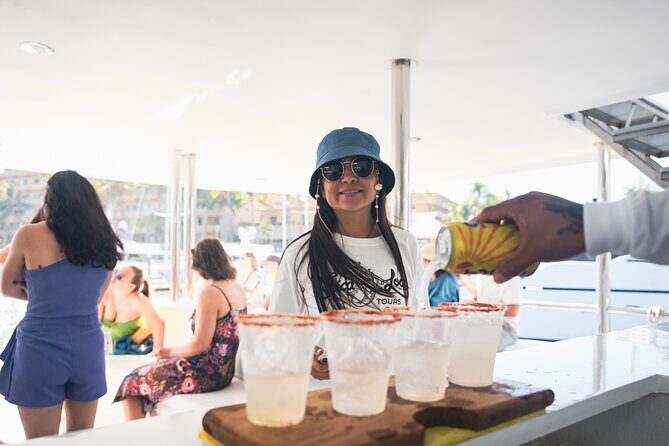 Private Yacht Charter Chica Fun 6 waterslides in Puerto Vallarta - Pricing & Value for Money