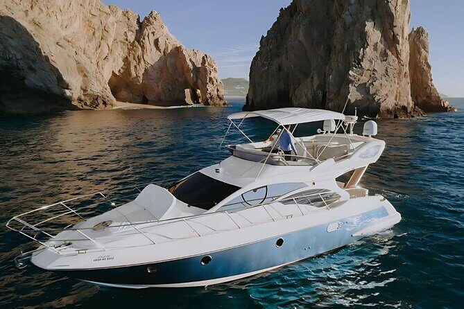 Private Yacht Charter in Cabo San Lucas  Cruise to The Arch - Good To Know