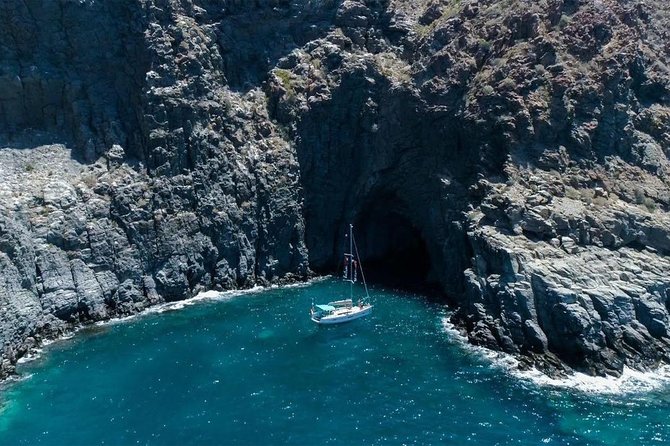 Private Yacht Charter With Whale Watching and Snorkeling  - Tenerife - End Point and Logistics