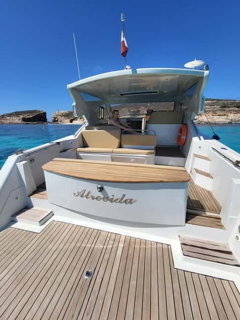Private Yacht Charters around Comino & Blue Lagoon - What Makes This Yacht Charter Stand Out