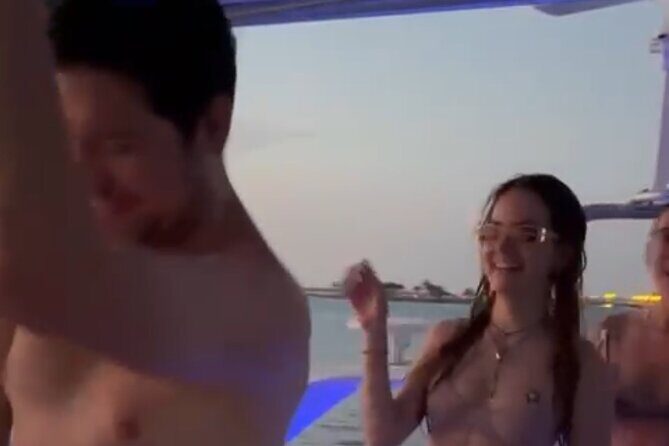 Private Yacht Cruise in Miami Beach - What Makes This Yacht Cruise Stand Out?