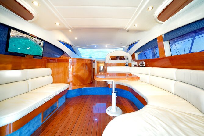 Private Yacht Experience in Puerto Colon - Pricing and Booking Details