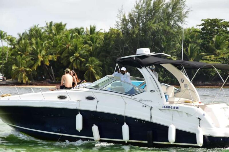 Private Yacht for Excursions in Punta Cana, Snorkeling+Booze - Setting Sail in Style: What You Can Expect