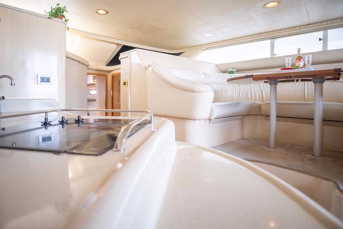 Private Yacht Rental Sea Ray 46ft Cancun 23P3 - Additional Information