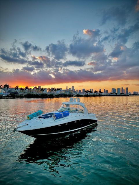 Private Yacht Rentals 2h Champagne Gift - Special Occasions