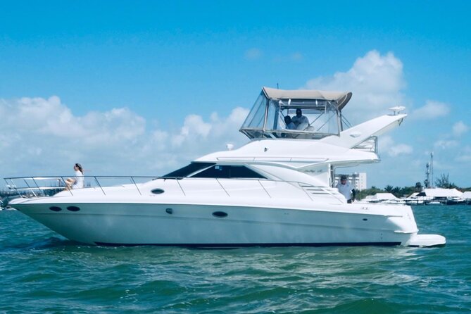 Private Yacht SeaRay 46ft Cancun 25P17 - Additional Information for Participants