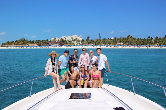 Private Yacht SEARAY SUNDANCER 60ft up to 20 Pax 23P1 - Destination and Activities