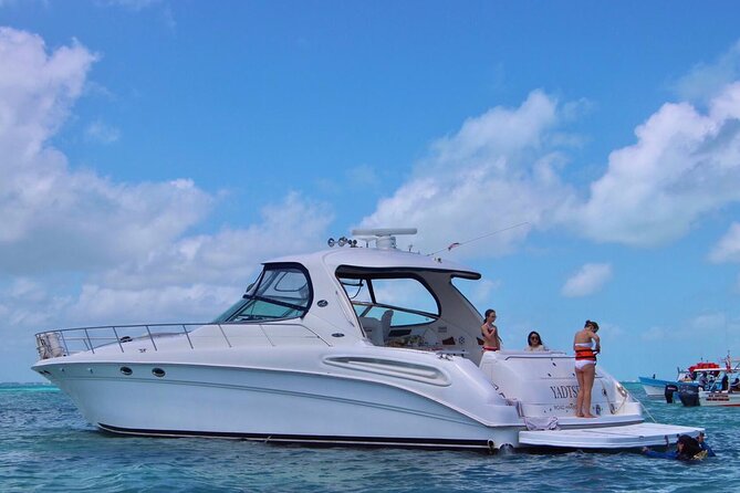 Private Yacht SEARAY SUNDANCER 60ft up to 20 Pax 23P1 - End Point and Meeting Point
