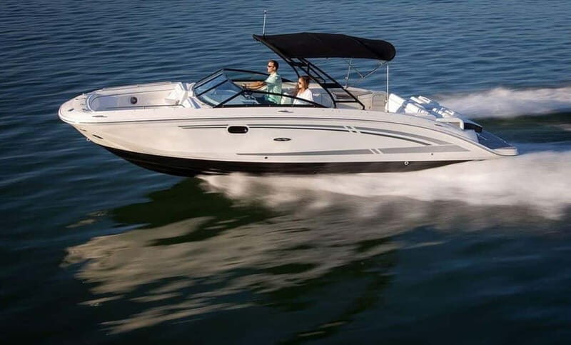 Private yacht trip along the Costa Blanca - An In-Depth Look at the Private Yacht Experience