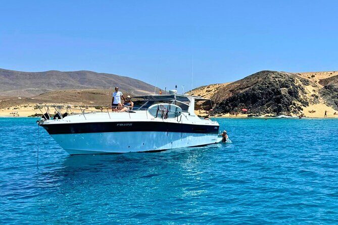 Private Yacht with Gourmet Barbecue and Sunset on Papagayo Beaches - Who Will Love This Experience?