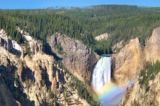 Private Yellowstone Tour: ICONIC Sites, Wildlife, Family Friendly Hikes Lunch - Meeting and Pickup
