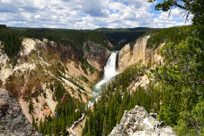 Private Yellowstone Tour: ICONIC Sites, Wildlife, Family Friendly Hikes Lunch - Cancellation Policy