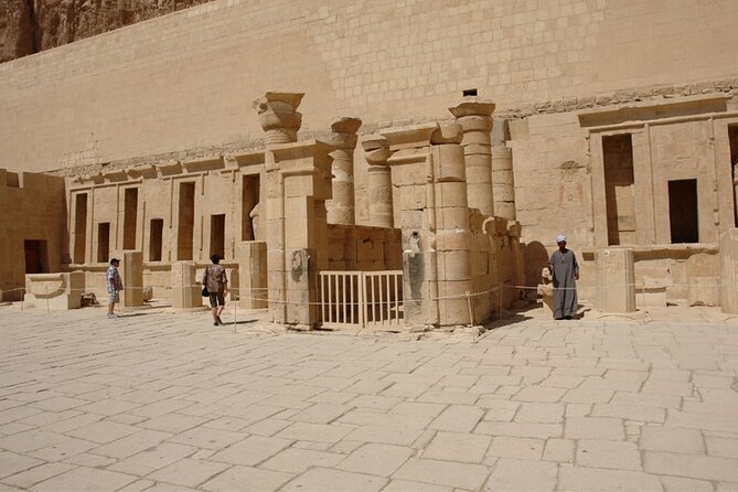 Privatetour Medinet Habu,Valleyof Nobles,Deirel Madina With Lunch - Cancellation Policy