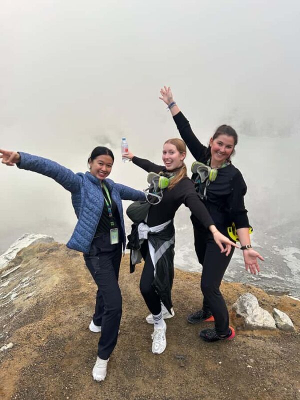 Probolinggo: Ijen Crater Blue Fire Tour with Transfer - FAQ