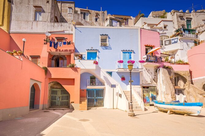Procida Boat Tour From Ischia - Start Time and End Point