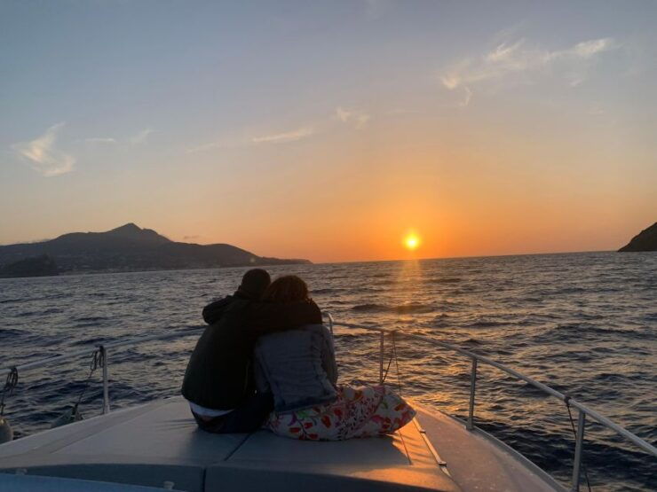 Procida: Boat Tour With Lunch - Good To Know