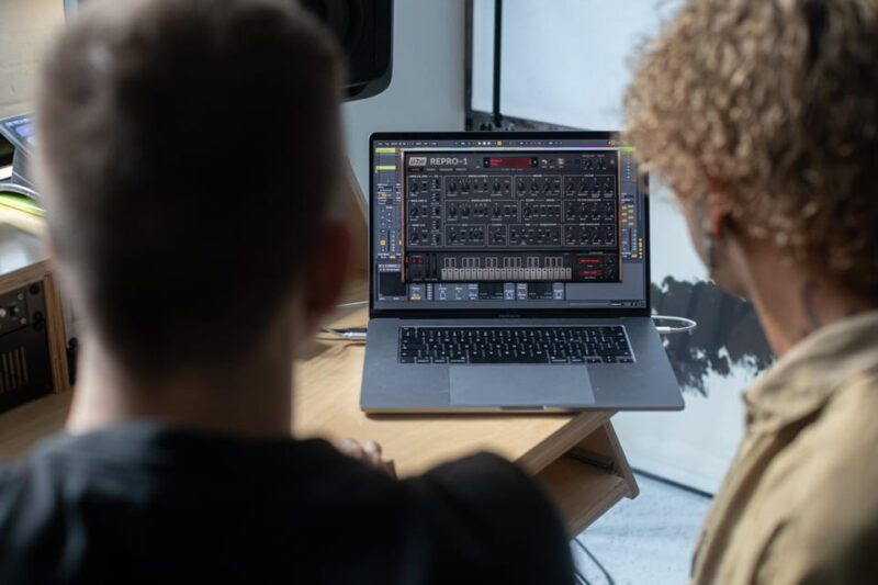 Produce Techno and House Music in Berlin - What to Expect from the Experience