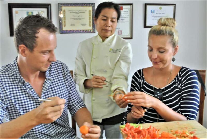 Professional 6-Hour Thai Fruit and Vegetable Carving Class - Good To Know