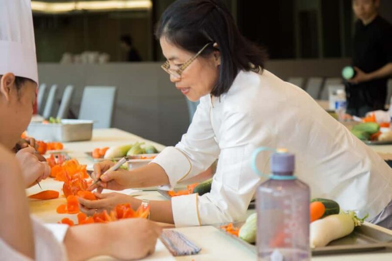 Professional 6-Hour Thai Fruit and Vegetable Carving Class - Who Will Love This Experience?