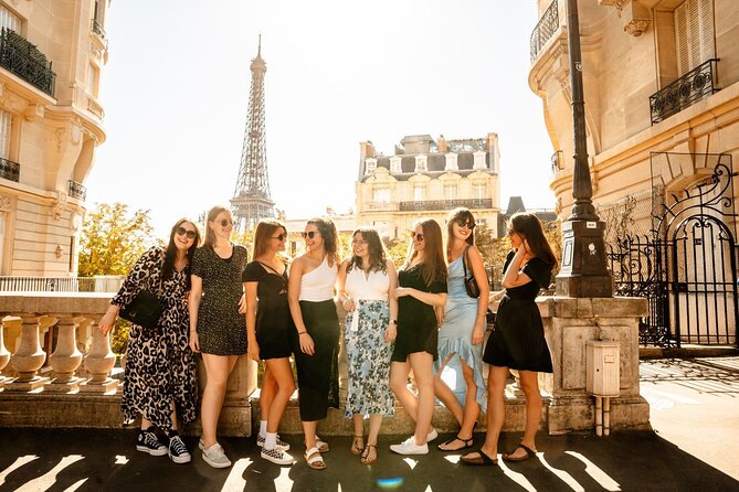 Professional Eiffel Tower Photo Tour With VOGUE Photographer - Pricing and Offer Details for the Eiffel Tower Photo Tour